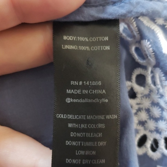 KENDALL & KYLIE Off the Shoulder Eyelet Crop Top! - Picture 8 of 8